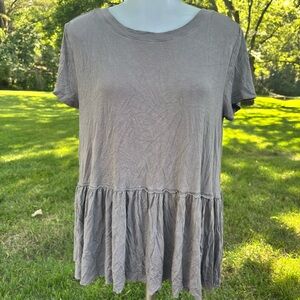 Mossimo Supply Co. Gray Peplum Short Sleeve Tee